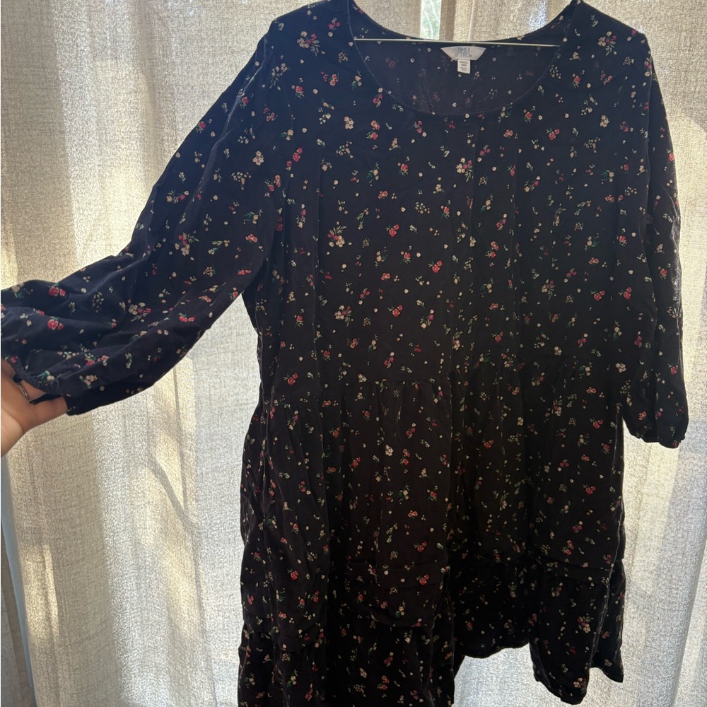 Time and Tru Black Floral Long Sleeve corduroy Dress